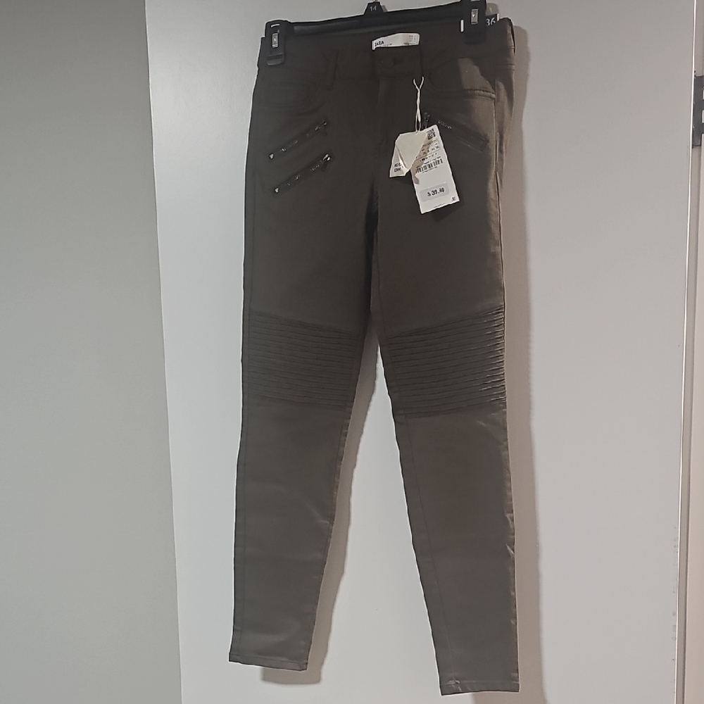 Zara Olive Cargo Pants